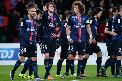 Une erreur d'arbitrage va donner des regrets aux Lyonnais... - Dbrief et NOTES des joueurs (PSG 2-1 OL)