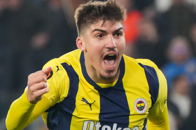 Mercato : un talent turc pour remplacer Beraldo au PSG ?