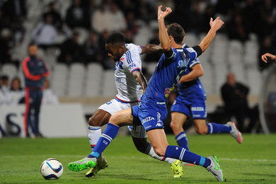 A 11 contre 10, l'OL a retenu la leon - Dbrief et NOTES des joueurs (Lyon 2-0 Bastia)