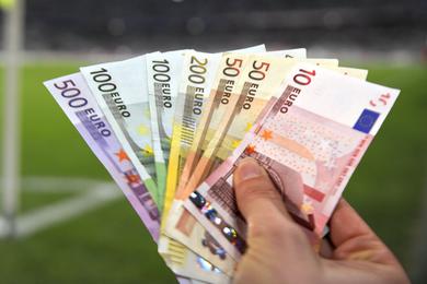 Salaires : le 11 type du PSG  58M€ par an concurrence le Bara