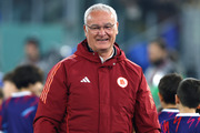 Roma : Ranieri fait de la résistance
