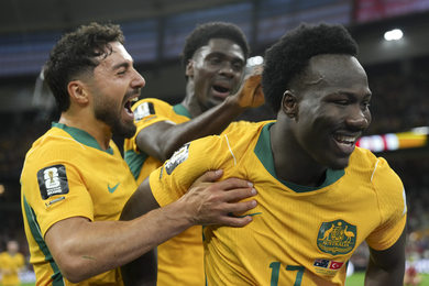 Les 8 infos à savoir sur les matchs de la nuit : l'Australie piège la Turquie, l'Écosse assure, Haïti sans complexe...