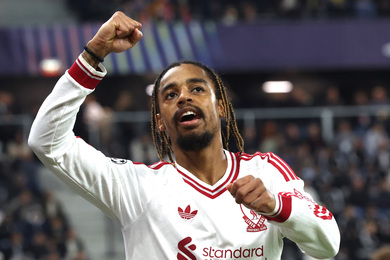 Liverpool : Barcola, top départ ?