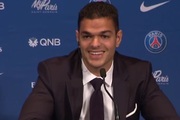 PSG : pour son arrivée, Ben Arfa fait le show en conférence de presse !