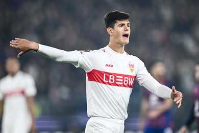 Mercato : un prometteur duo dans l'entrejeu du Real pour 2026 ?