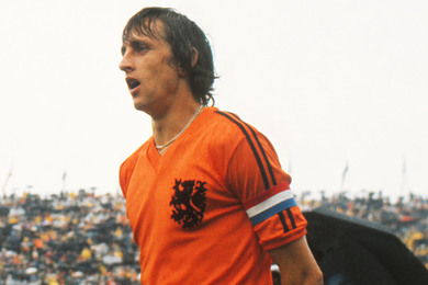 Les lgendes du football ont rendu hommage au grand Cruyff