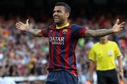 Transfert : Pjanic et Dani Alves, deux cibles prioritaires pour le PSG
