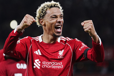Liverpool : les débuts canons d'Ekitike !