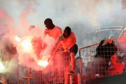 La réponse du gouvernement aux hooligans