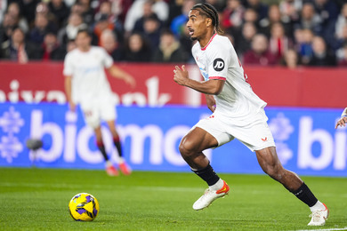 Mercato : l'OM étudie une nouvelle piste en défense
