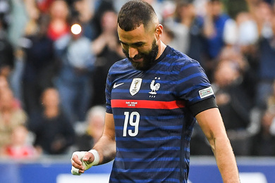 Equipe de France : Benzema revient et se blesse... Les Bleus tremblent