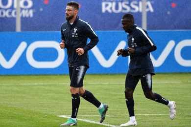 Equipe de France : un systme en 4-2-3-1, les retours de Matuidi et Giroud... Les choix de Deschamps contre le Prou