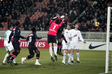 UEFA : la moiti du chemin pour Paris et Saint-Etienne, Bordeaux trane en route
