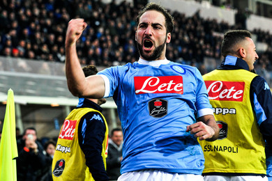 Transfert : d'accord avec Higuain, la Juventus Turin passe  l'attaque auprs de Naples !