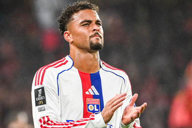 Lyon : Fonseca tente de sauver le très contesté Kluivert