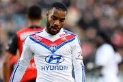 Lyon : des premières tensions dans le dossier Lacazette