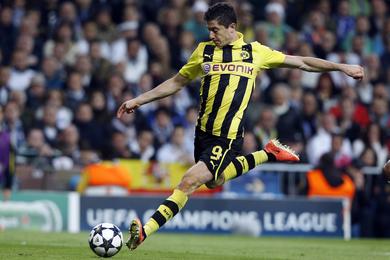Dortmund : bras de fer en vue pour Lewandowski, Manchester United pourrait en profiter...