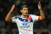 Lyon : Lovren vide son sac