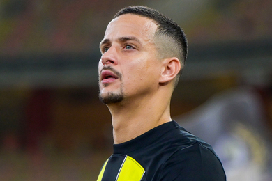 Journal des Transferts : un défenseur à l'OM, une belle piste pour Cherki, le Real débarque pour Khusanov...