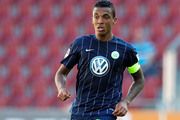 OM : Luiz Gustavo va signer !