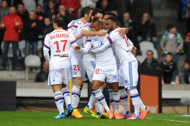 Ligue 1 : irrsistible, Lyon tient tte aux cadors parisiens et marseillais