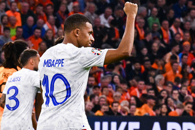 Doubl de Mbapp, les Bleus sont qualifis pour l'Euro ! - Dbrief et NOTES des joueurs (Pays-Bas 1-2 France)