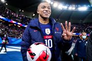 Equipe de France : la soirée de rêve de Mbappé