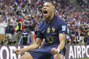 Equipe de France : Mbappé, un immense champion