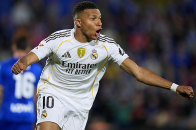 Les 11 infos à savoir sur la journée : Mbappé sauve encore le Real, MU enfonce Liverpool, Milan en tête...