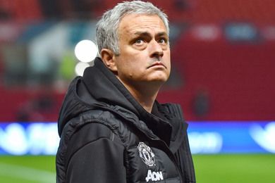Manchester United : Mourinho prt  claquer la porte ?
