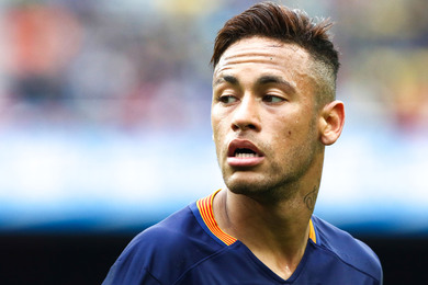 PSG : le club ragit sur l'offre folle annonce par l'agent de Neymar !