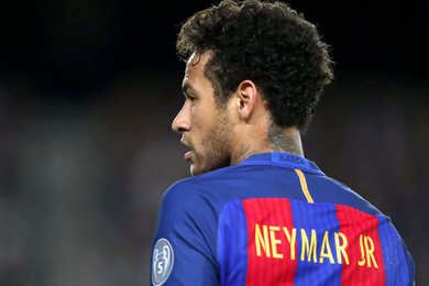 Journal des Transferts : le Bara ne ngocie pas pour Neymar mais pense  Mbapp, un prix fou rclam pour Coutinho...