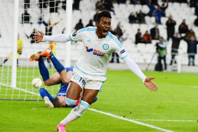Journal des Transferts : enfin un accord pour Nkoudou, a bouge pour Stambouli, Chelsea cible encore un dfenseur...