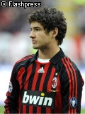 Pato délivre le Milan AC