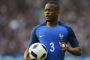 Equipe de France : Deschamps tourne la page Evra... sans l'arracher