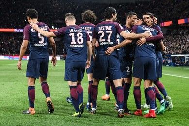 PSG : fiers, les Parisiens savourent sobrement la reconqute du titre