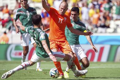 Coupe du monde : une nouvelle simulation de Robben, la hantise du Costa Rica