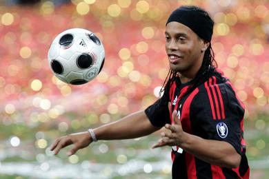 Transfert : Ronaldinho avec Beckham et Henry en MLS ?