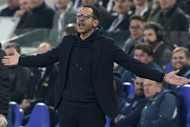 Chelsea : les Blues prennent la flotte