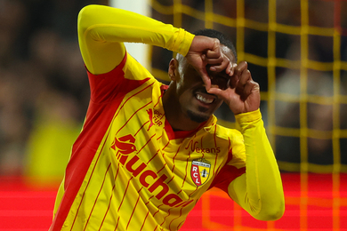 Les 10 infos à savoir sur la journée : Lens sur le podium de la L1, Lille grimpe aussi, le duo Haaland-Cherki régale...