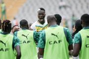 OM : l'étau se resserre pour Gueye, qui cartonne avec le Sénégal