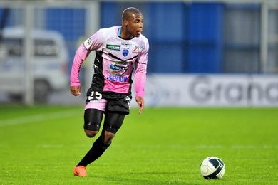 Transfert : le jeune et prometteur D. Sidib signe  Lille (officiel)