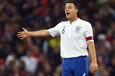 Angleterre : Terry, capitaine abandonn