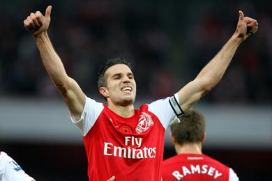 Arsenal : un recrutement enfin  la hauteur et un pont d'or pour retenir van Persie ?