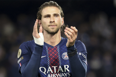 PSG : Zabarnyi coule encore...