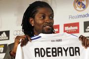 Real : Adebayor vs Benzema, qui prendra le dessus ?