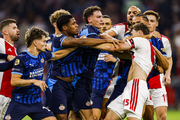 PSV : Van Bommel, la faute qui fait scandale