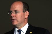 Le prince Albert hausse le ton