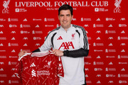 Mercato : Liverpool mise sur Iraola (officiel)