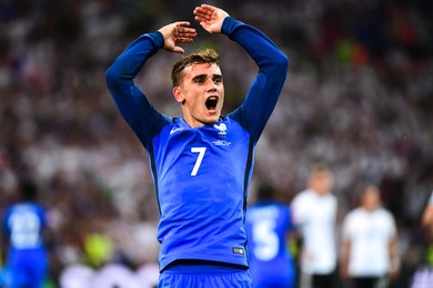 Equipe de France : la presse franaise sur un nuage, Griezmann superstar  l'tranger et les Allemands pleurent...
